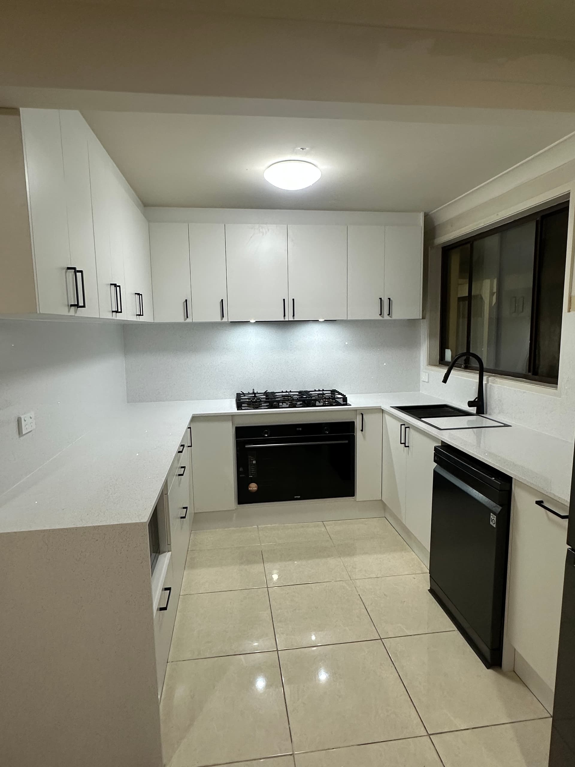 Modern Kitchen Cabinetry 2